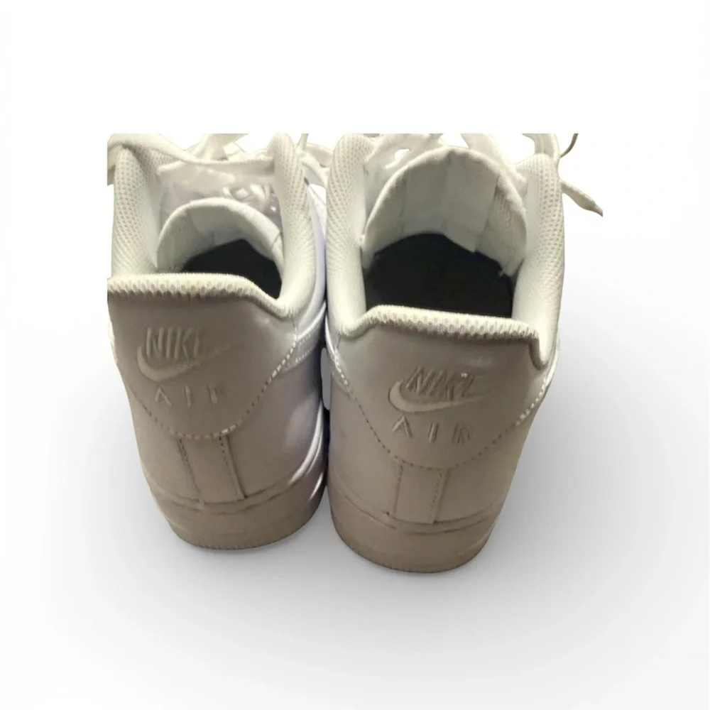 Nike Mens Air Force sneakers